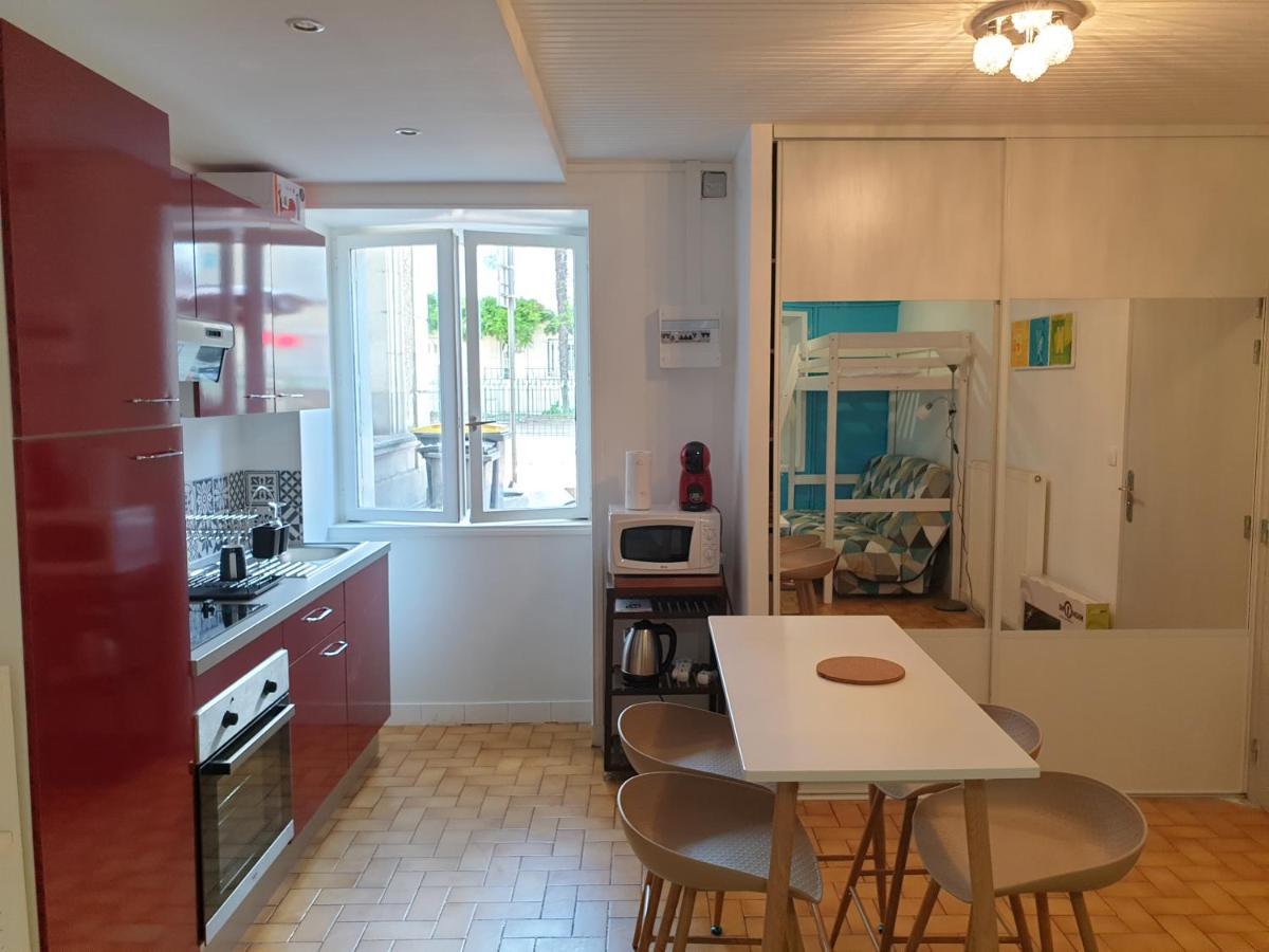Appartement Entier Meuble A Beaumont Proche Futuroscope Et Poitiers Technopole Bagian luar foto