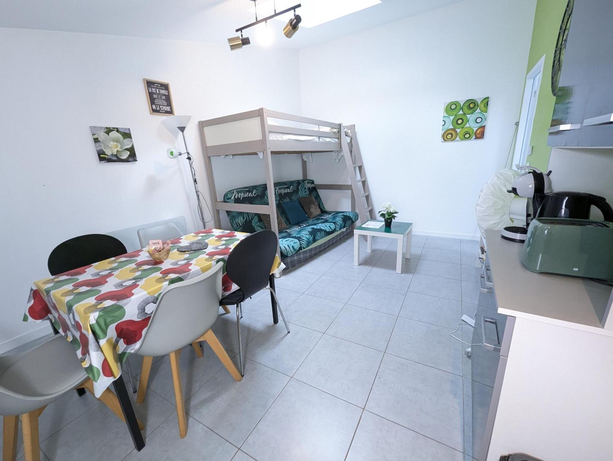 Appartement Entier Meuble A Beaumont Proche Futuroscope Et Poitiers Technopole Bagian luar foto
